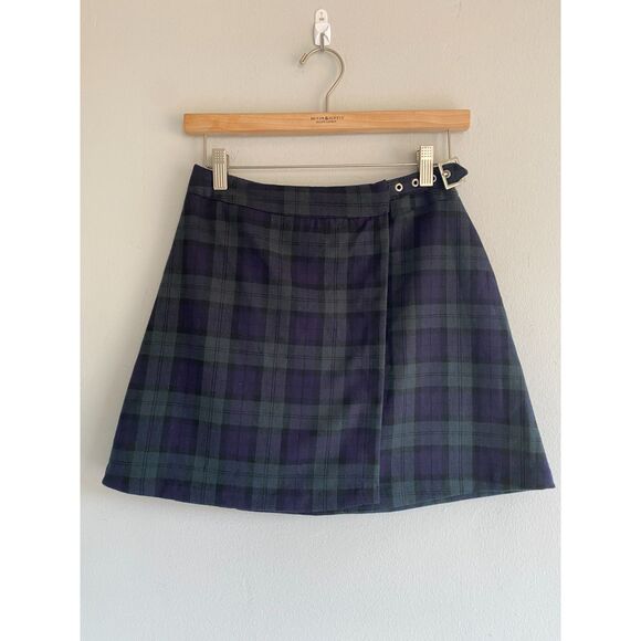 Dresses & Skirts - NWT John Galt Plaid Mini Dark and Green wrap buckle skirt one size